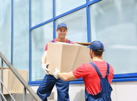Self storage units in Creekmouth for household and business needs