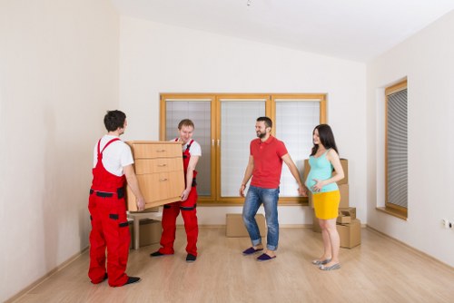 Secure furniture storage units in Creekmouth